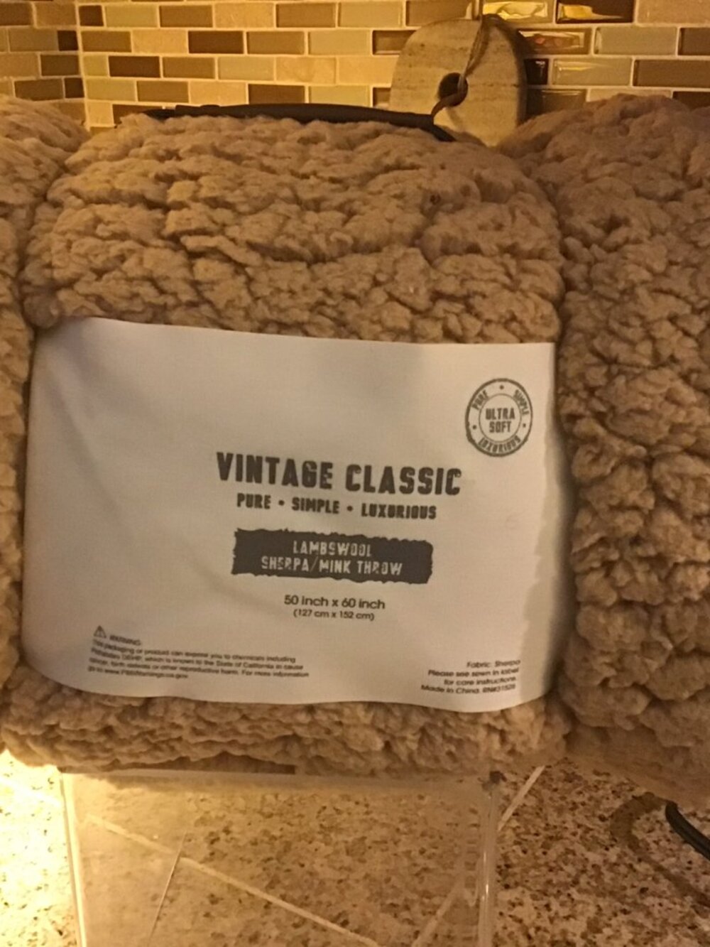 Vintage Classic Sherpa Lambs Wool Throw 50x60 Caramel